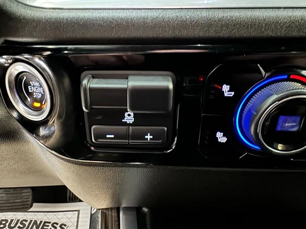 used 2025 Chevrolet Silverado 1500 car, priced at $37,996