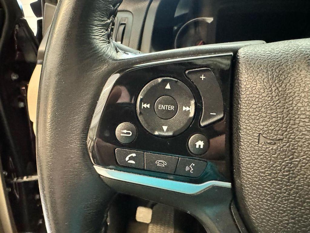 used 2022 Honda Pilot car, priced at $24,998