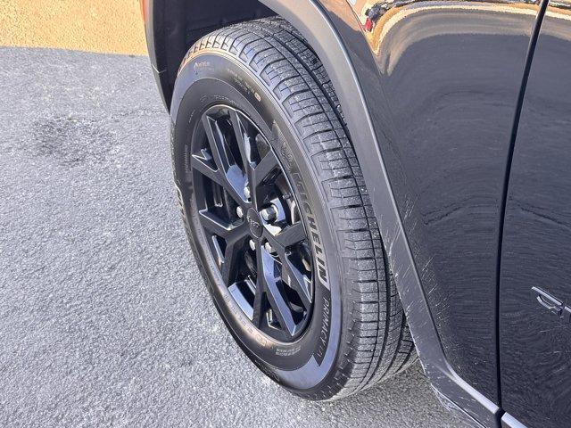 used 2024 Jeep Grand Cherokee L car, priced at $35,995