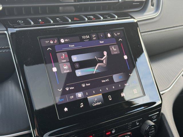 new 2025 Jeep Grand Cherokee L car, priced at $51,370