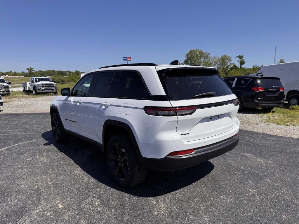 new 2026 Jeep Grand Cherokee car, priced at $50,897