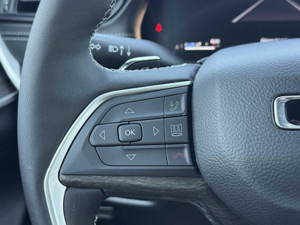new 2026 Jeep Grand Cherokee car, priced at $50,897