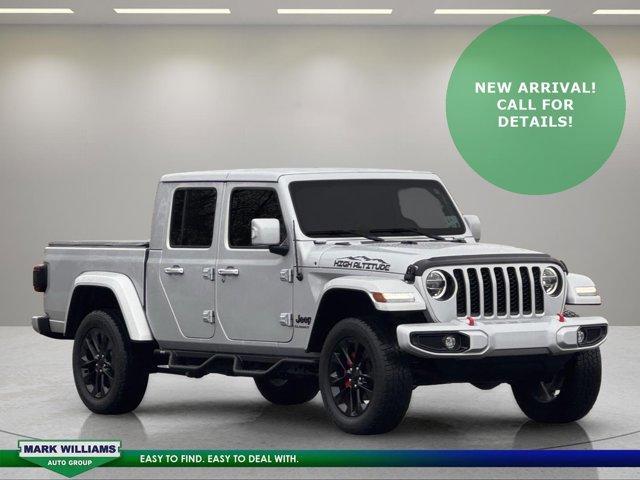 used 2022 Jeep Gladiator car, priced at $35,646