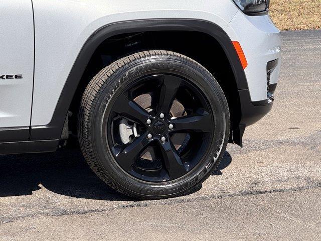 used 2024 Jeep Grand Cherokee L car, priced at $35,356
