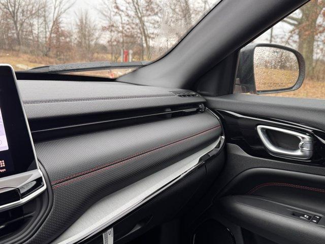 new 2026 Jeep Compass car, priced at $44,210