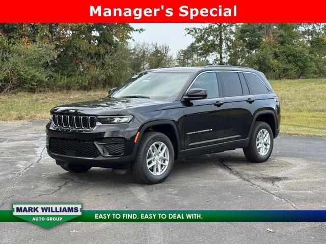 new 2025 Jeep Grand Cherokee car, priced at $44,170