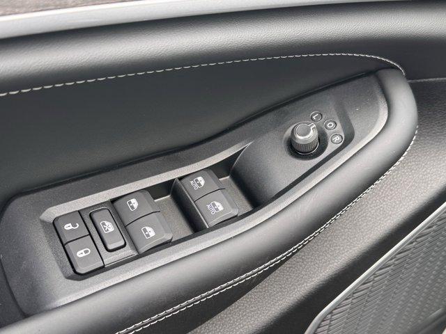 new 2026 Jeep Grand Cherokee car, priced at $55,725