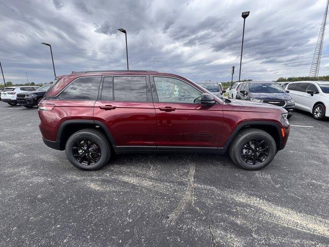 new 2026 Jeep Grand Cherokee car, priced at $49,575