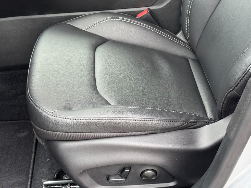 new 2026 Jeep Compass car, priced at $26,999