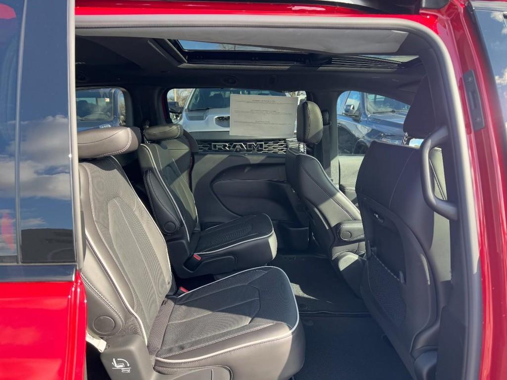 new 2026 Chrysler Pacifica car, priced at $43,428