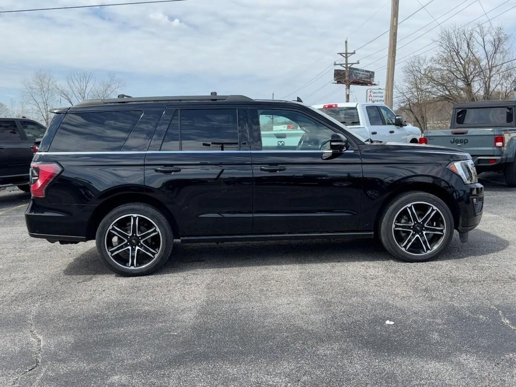 used 2019 Ford Expedition car, priced at $23,497
