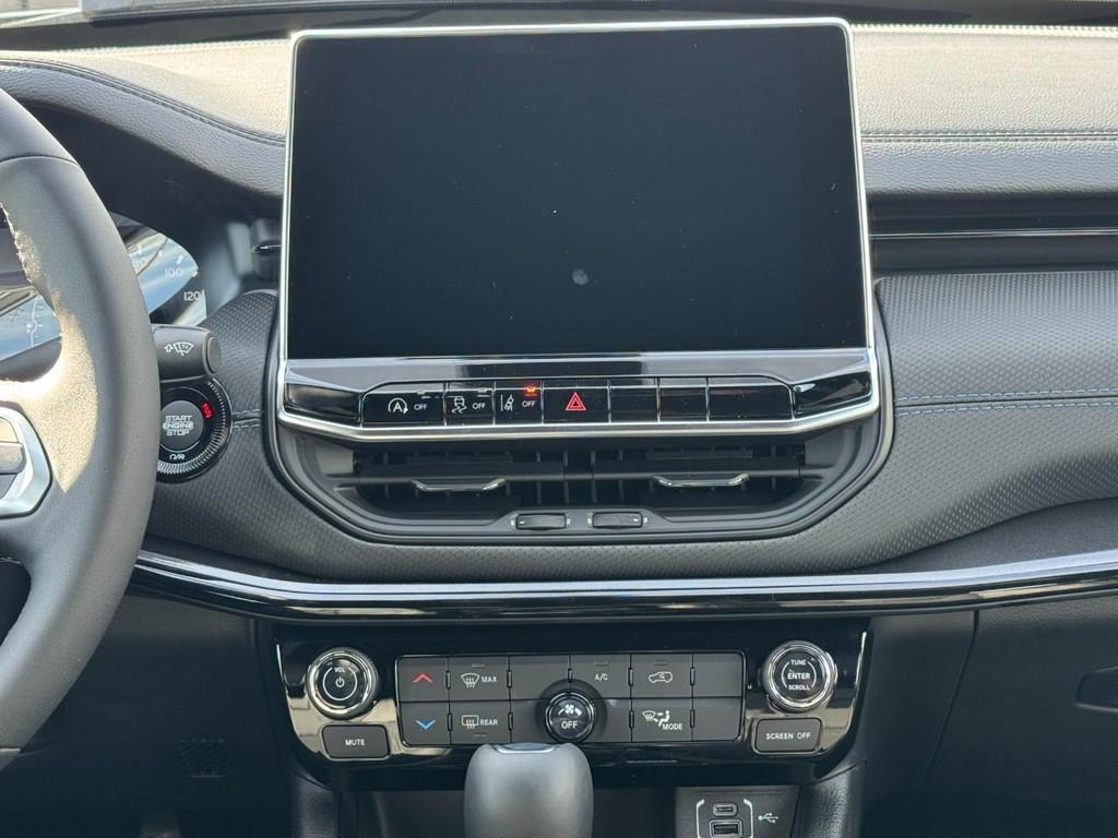 new 2026 Jeep Compass car, priced at $25,735