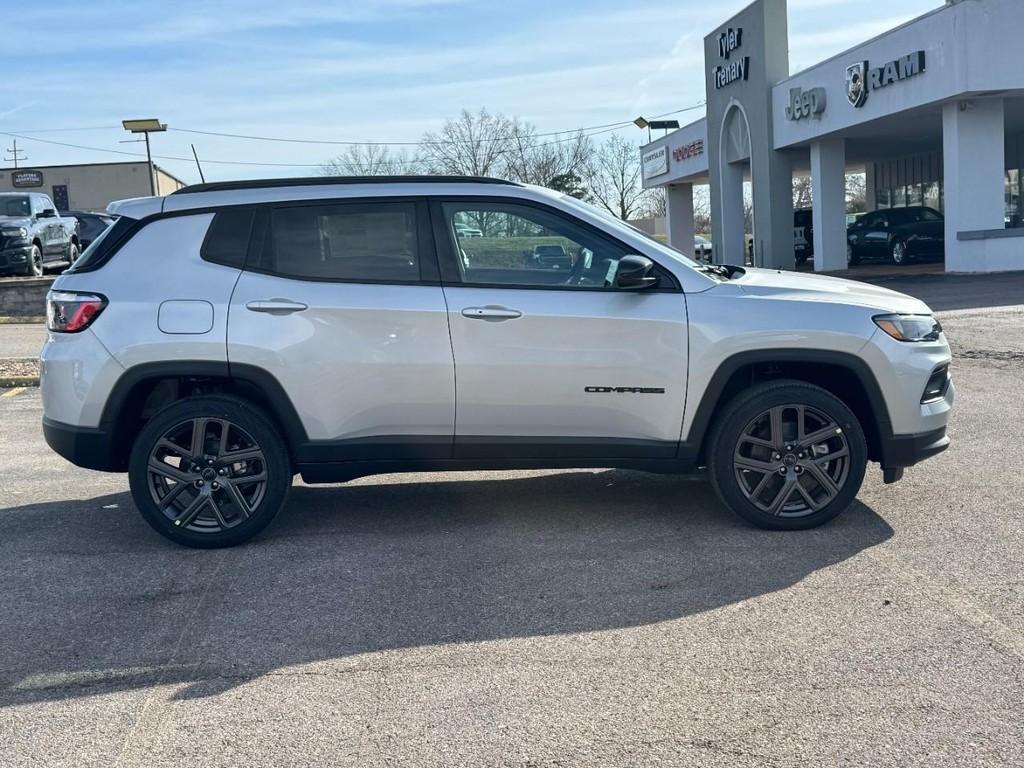 new 2026 Jeep Compass car, priced at $25,735