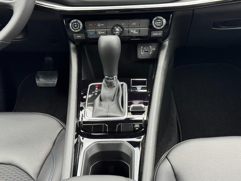 new 2026 Jeep Compass car, priced at $24,812