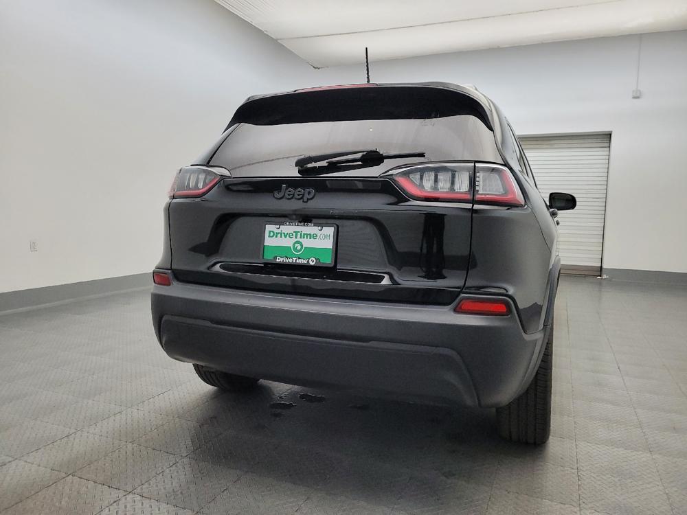 used 2021 Jeep Cherokee car, priced at $17,895