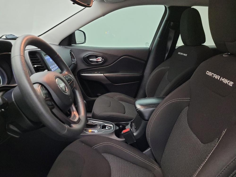 used 2021 Jeep Cherokee car, priced at $17,895