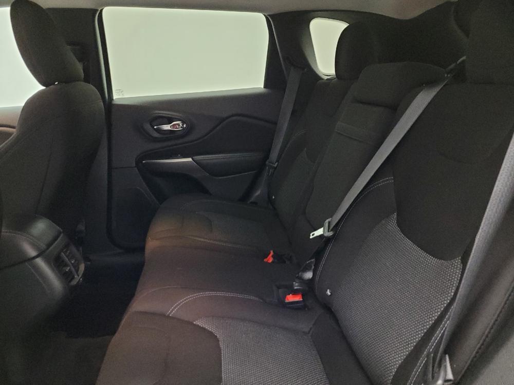 used 2019 Jeep Cherokee car, priced at $16,395