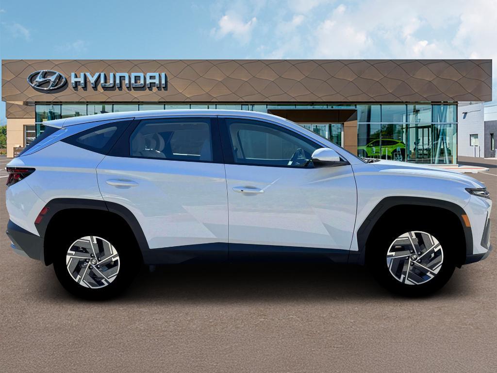 new 2026 Hyundai TUCSON Hybrid car, priced at $33,790