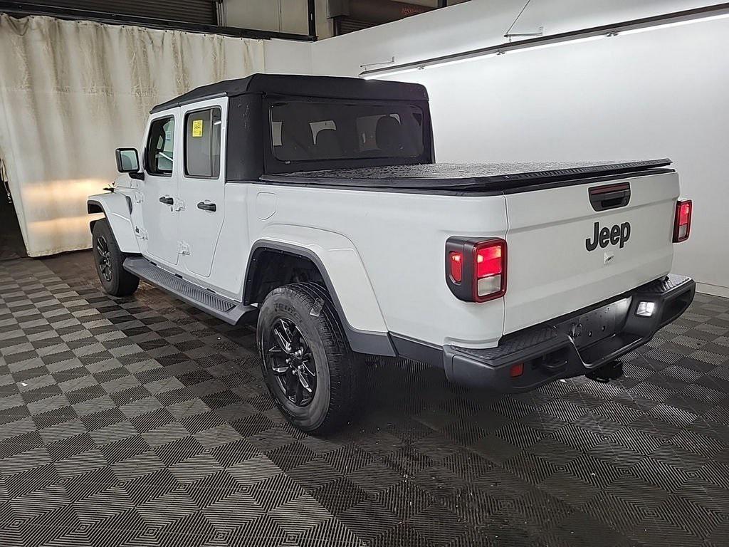 used 2023 Jeep Gladiator car, priced at $28,939