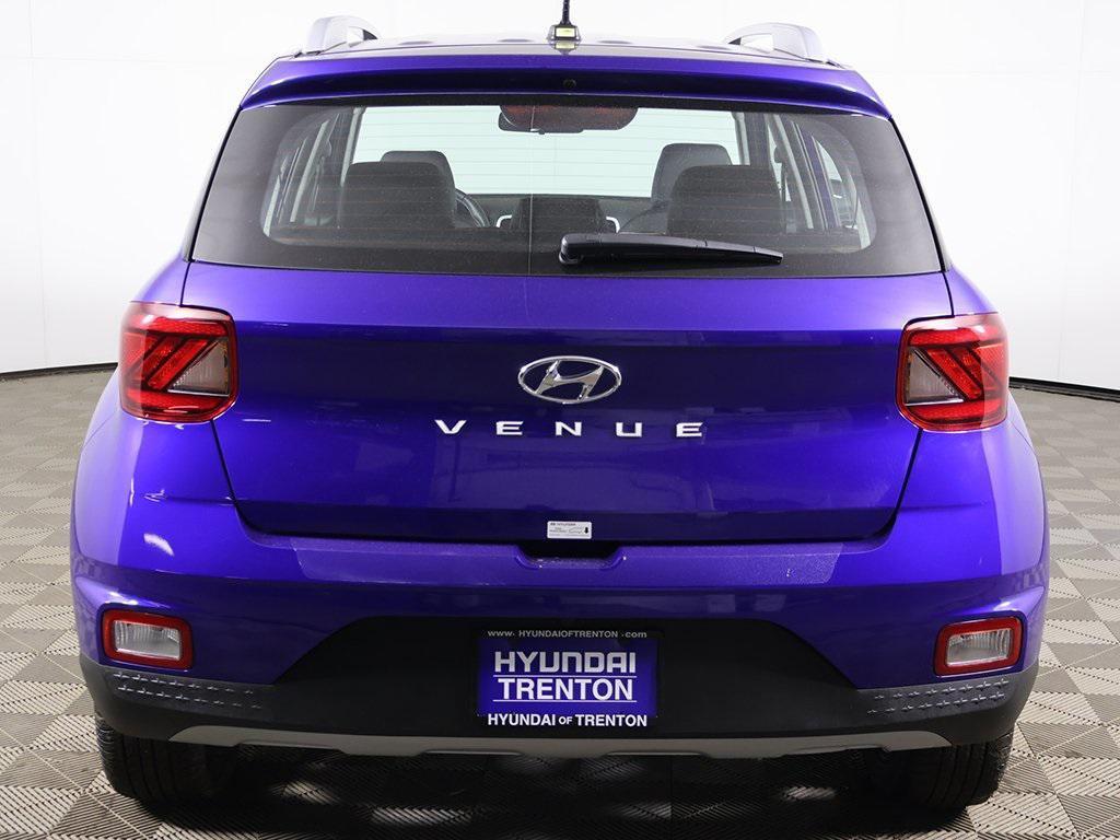 used 2025 Hyundai Venue car, priced at $20,949