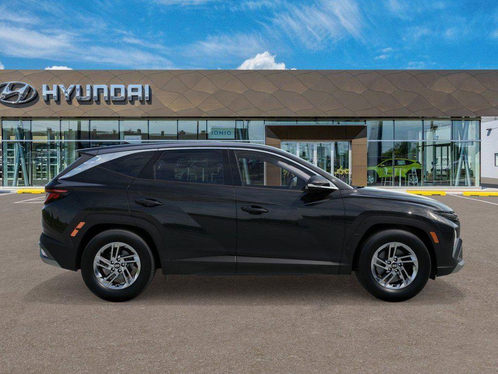 new 2026 Hyundai Tucson car, priced at $27,350