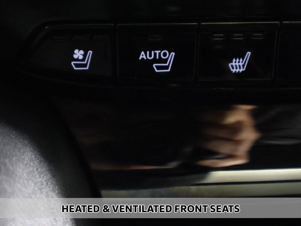 used 2024 Acura MDX car, priced at $40,430