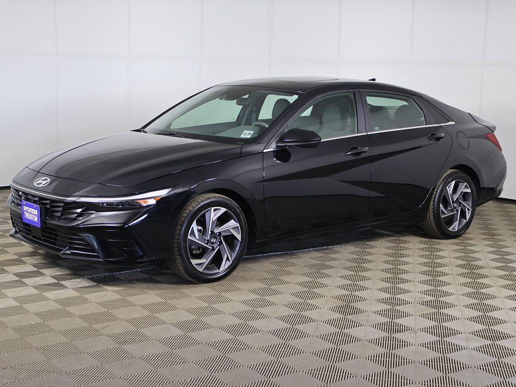 used 2025 Hyundai Elantra car, priced at $20,495