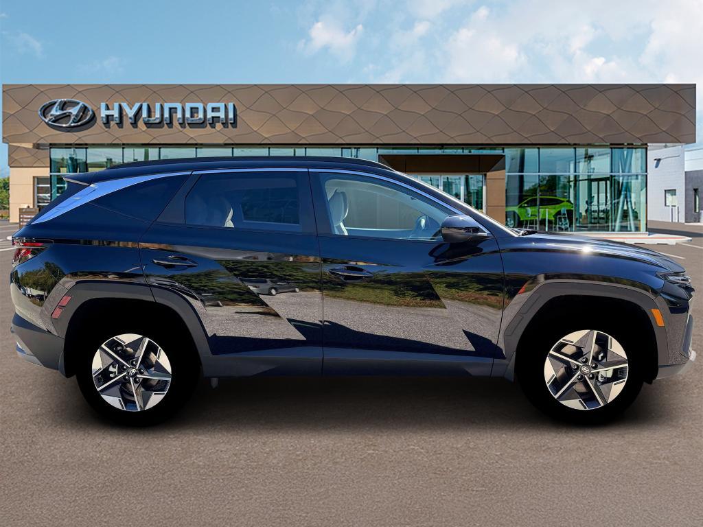 new 2026 Hyundai TUCSON Hybrid car, priced at $35,190