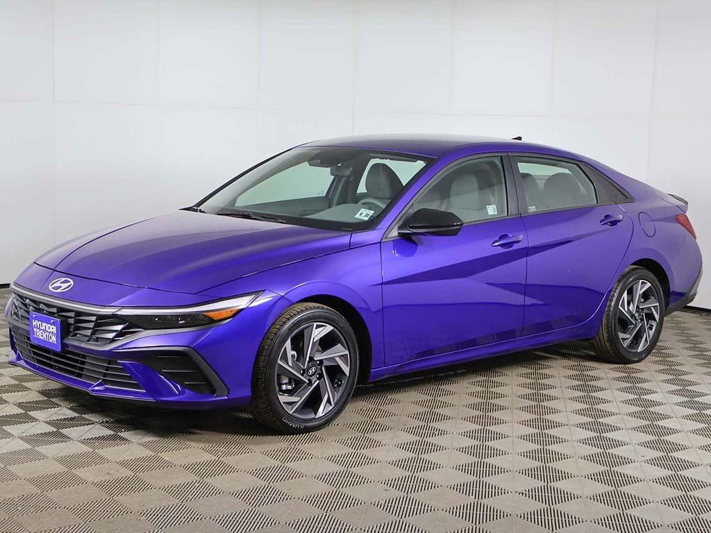 used 2025 Hyundai Elantra car, priced at $20,690
