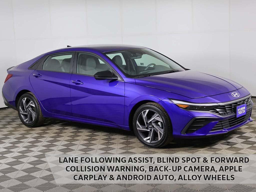 used 2025 Hyundai Elantra car, priced at $20,690