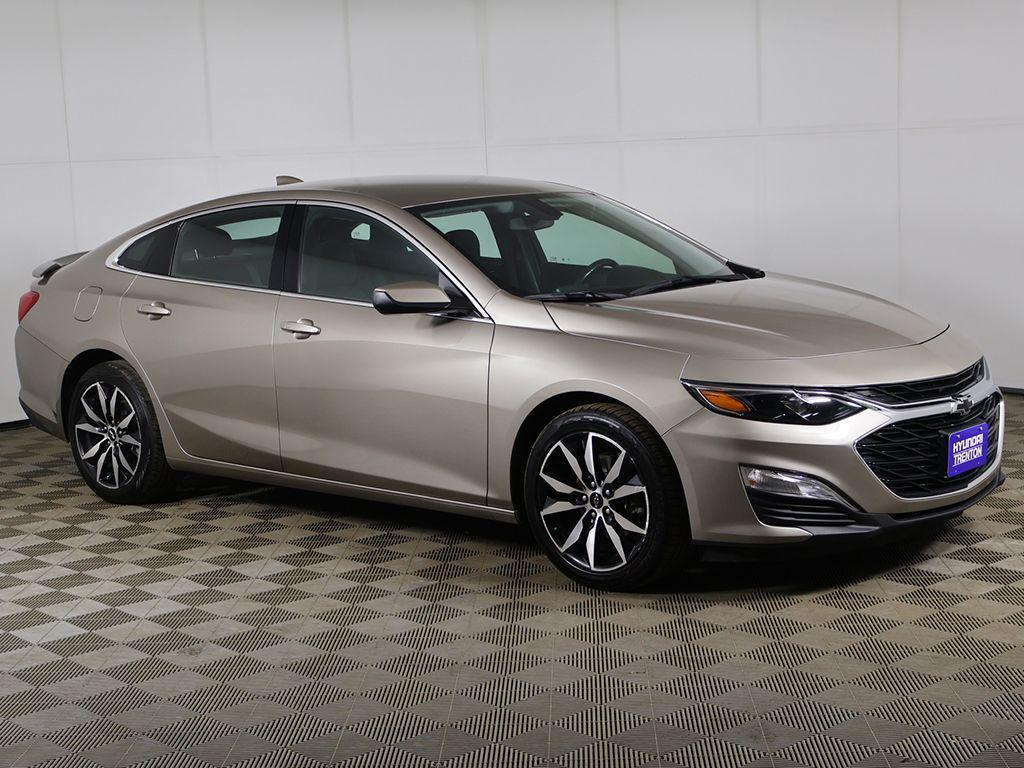 used 2022 Chevrolet Malibu car, priced at $13,199