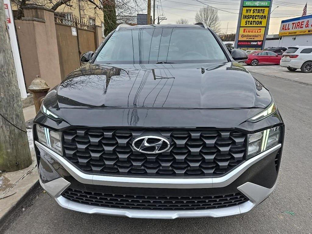 used 2021 Hyundai Santa Fe car, priced at $18,189