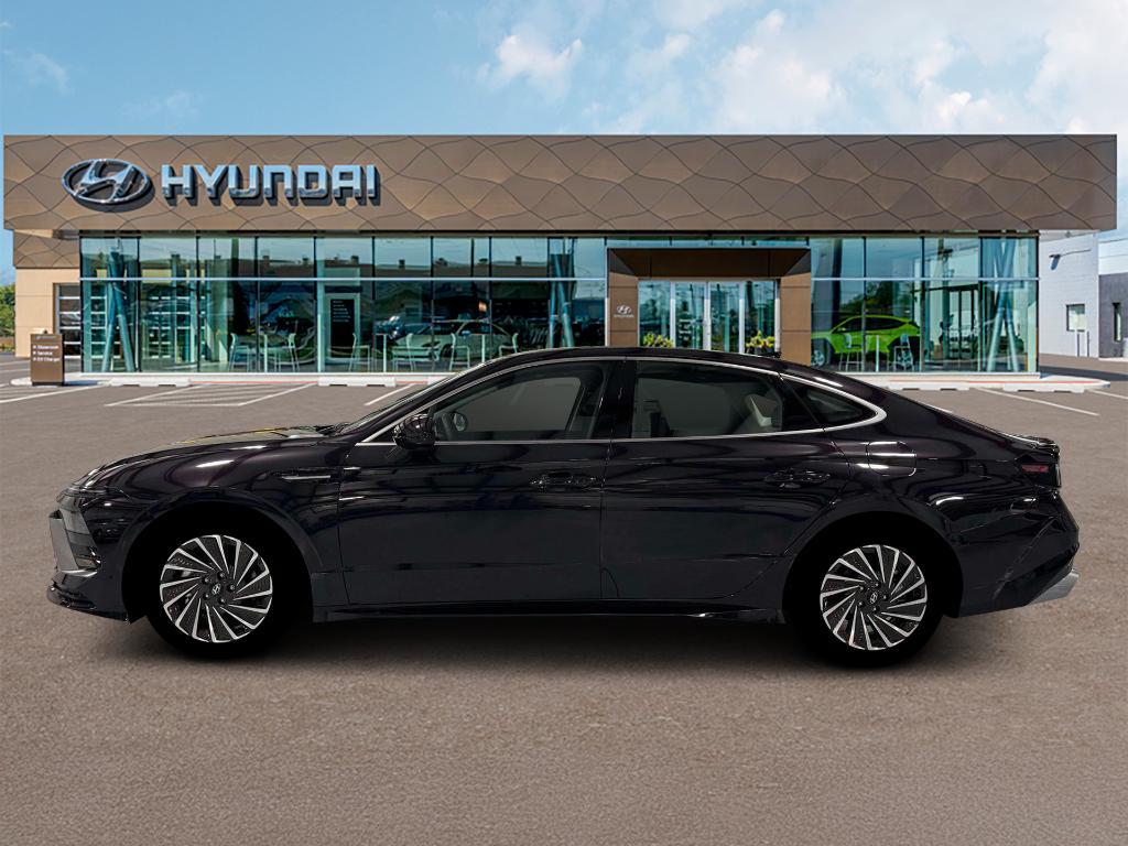 new 2026 Hyundai Sonata Hybrid car, priced at $33,305