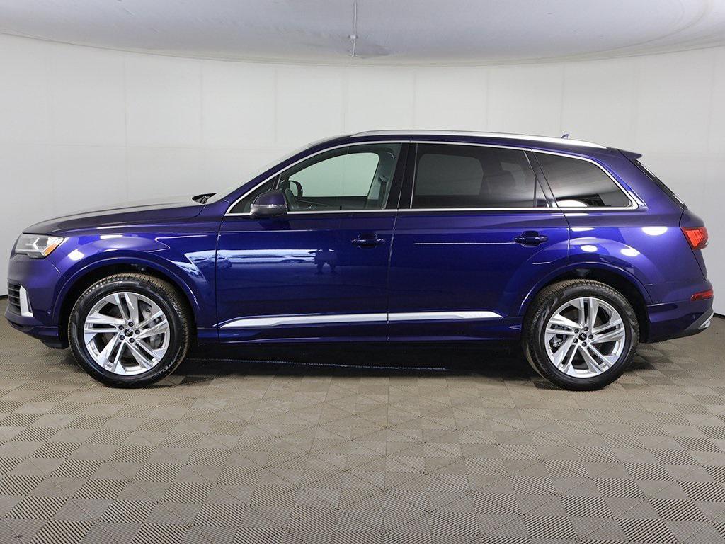 used 2022 Audi Q7 car, priced at $31,399