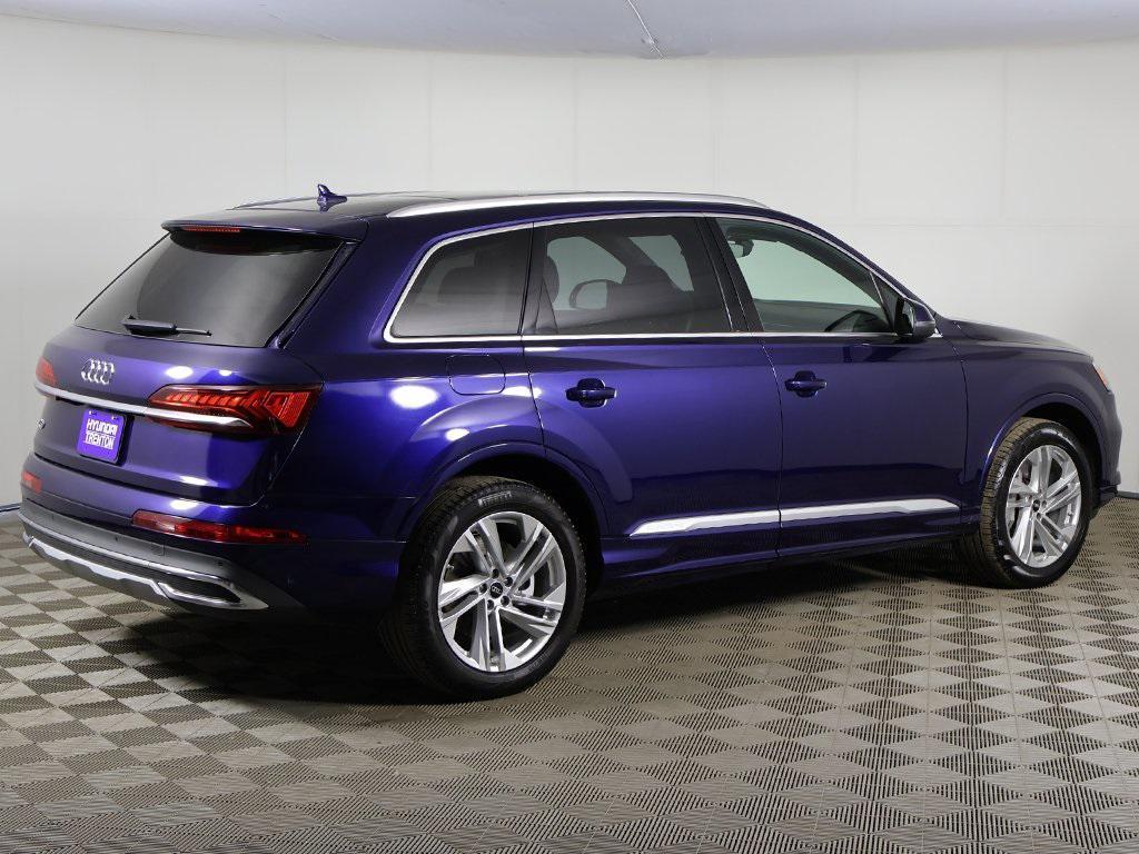 used 2022 Audi Q7 car, priced at $31,399