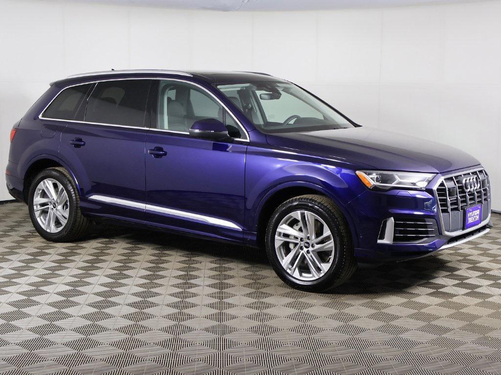 used 2022 Audi Q7 car, priced at $31,399