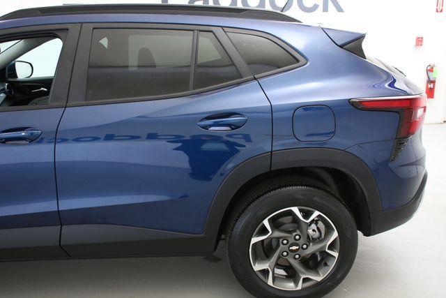 used 2024 Chevrolet Trax car, priced at $19,879