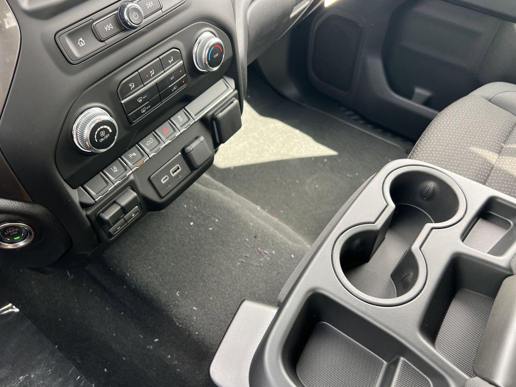 new 2026 GMC Sierra 2500 car, priced at $58,870