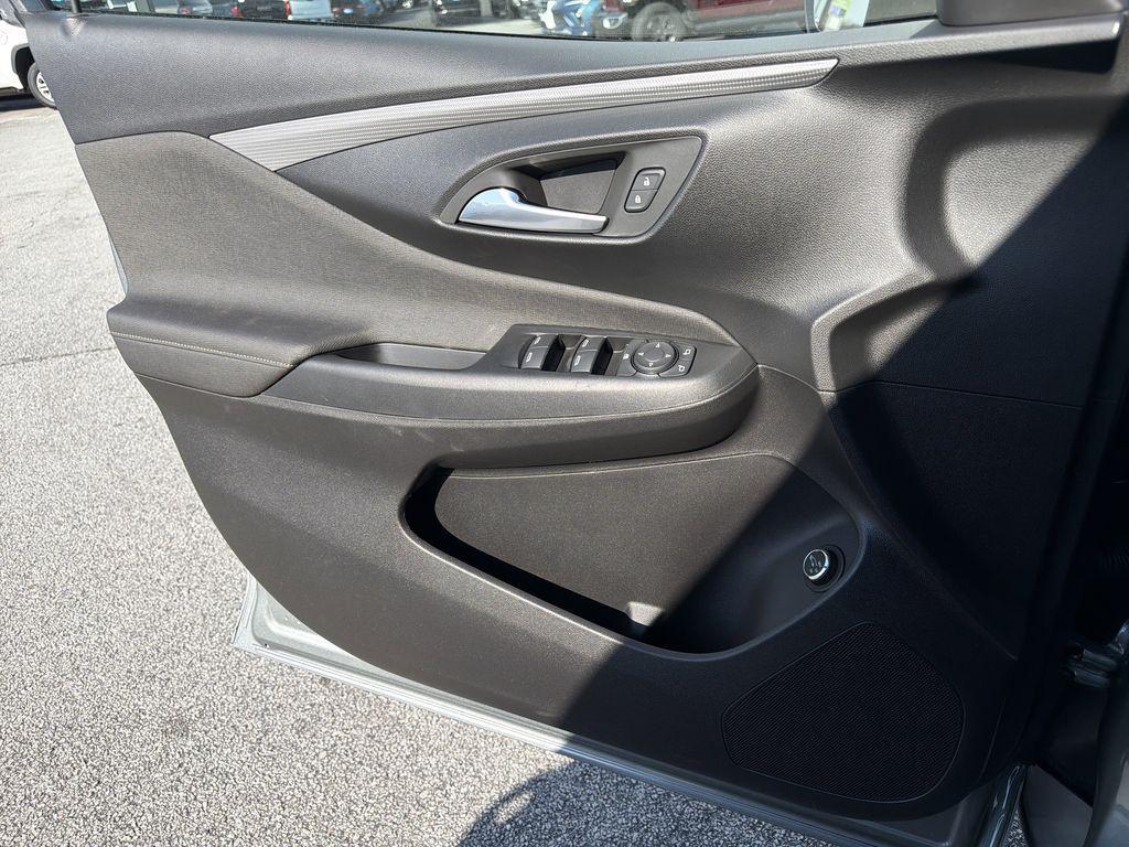 new 2026 Buick Envista car, priced at $31,605