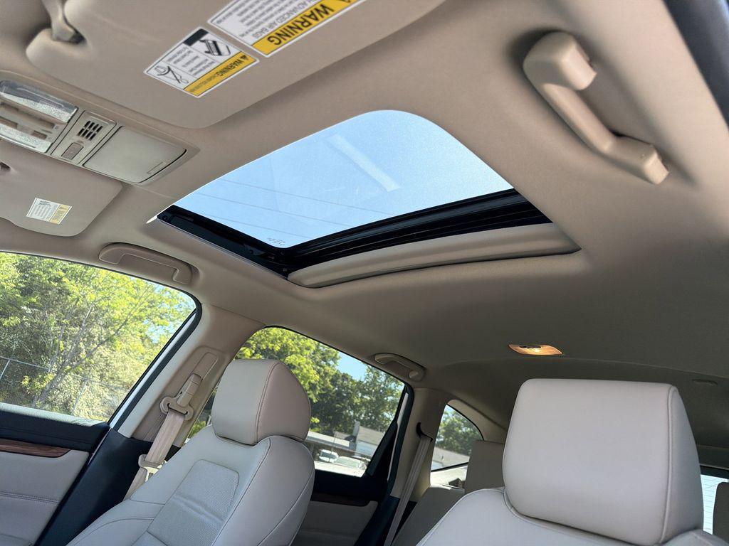 used 2021 Honda CR-V car, priced at $28,874