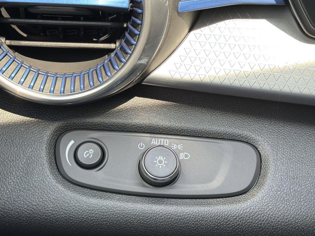 new 2026 Chevrolet Trax car, priced at $26,580