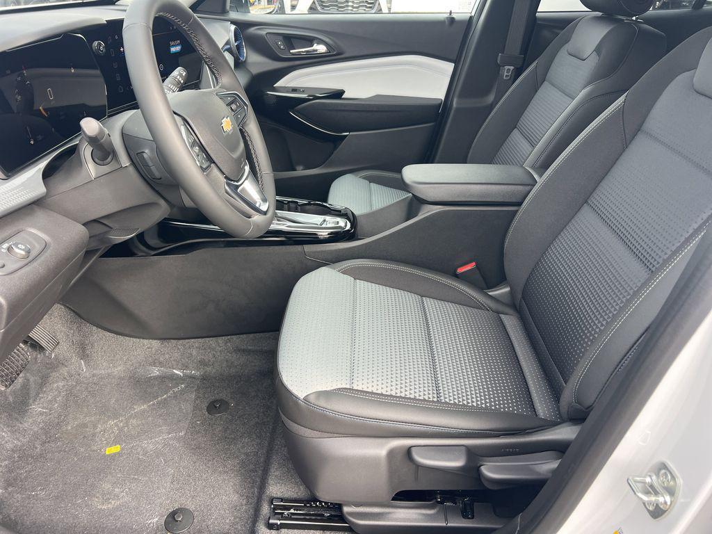 new 2026 Chevrolet Trax car, priced at $25,885