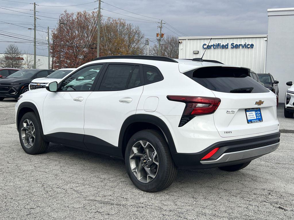 new 2026 Chevrolet Trax car, priced at $25,885