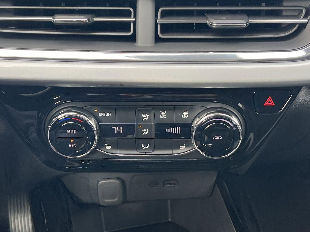 new 2026 Chevrolet Trax car, priced at $25,885