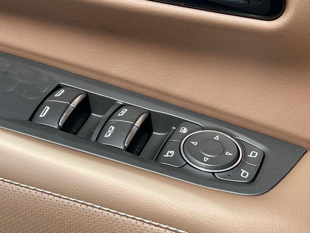 new 2025 Chevrolet Suburban car, priced at $86,497