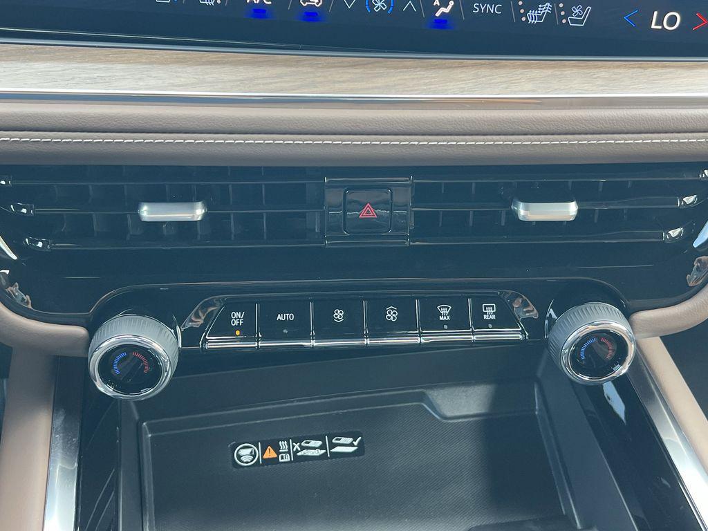 new 2025 Chevrolet Suburban car, priced at $86,497