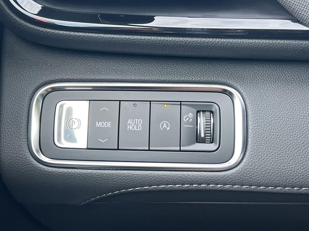 new 2026 Buick Enclave car, priced at $47,090