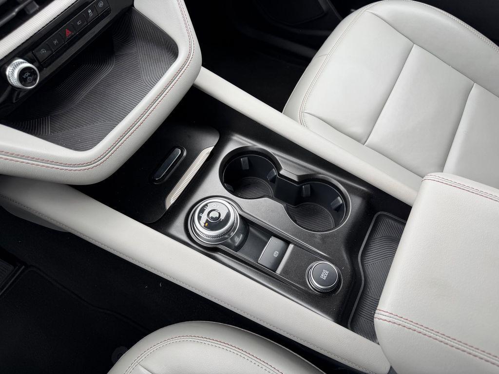 used 2025 Ford Explorer car, priced at $34,887