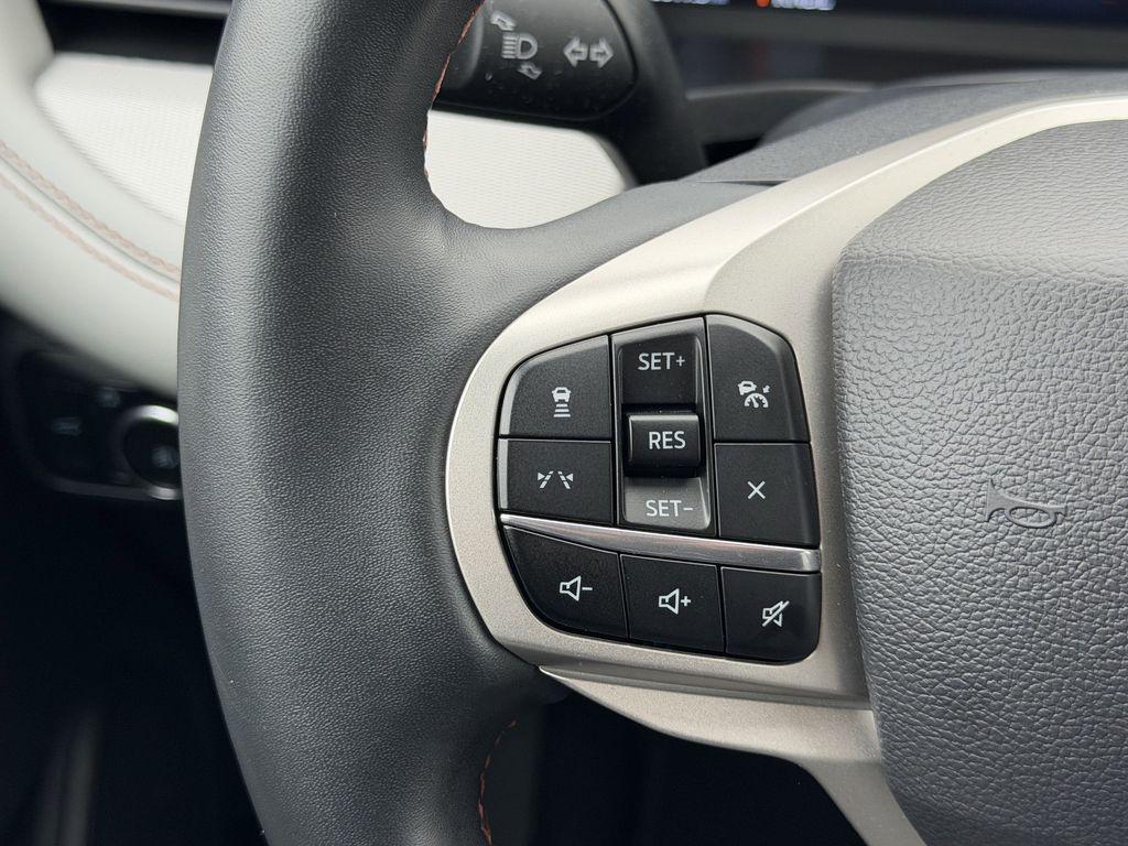 used 2025 Ford Explorer car, priced at $34,887