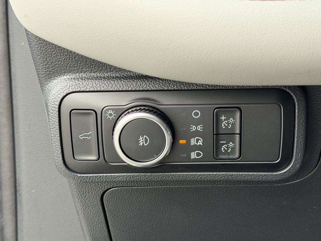 used 2025 Ford Explorer car, priced at $34,887